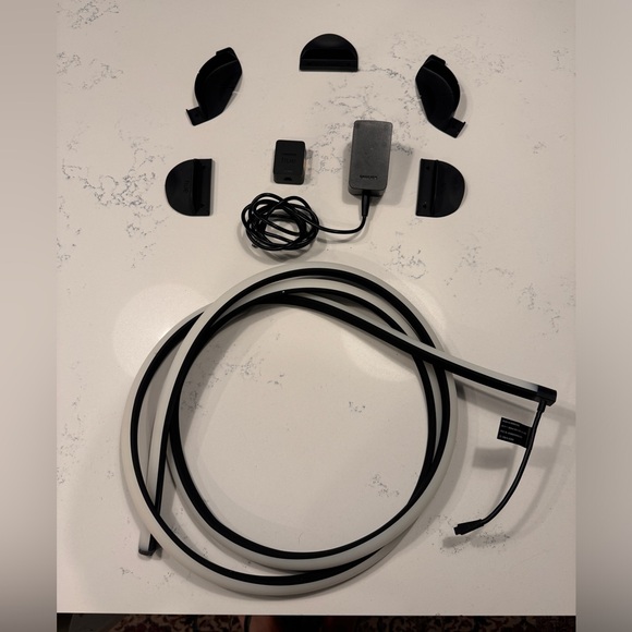 Philips Hue Play Gradient Lightstrip 65" - Multi color - Picture 5 of 8